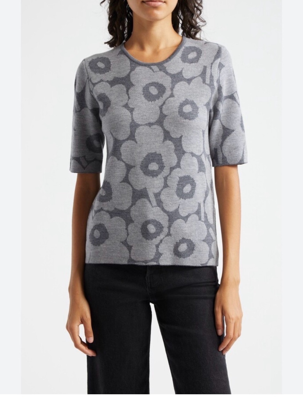 NWT Marimekko Unikko Sweater Size Medium